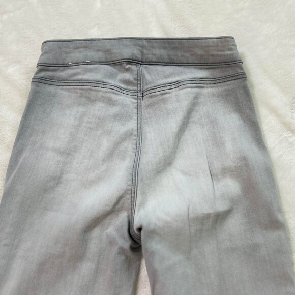 Women's WHBM "The Skinny" Grey Sailor Jeans with a side Zip and Faux Buttons - Picture 6 of 11